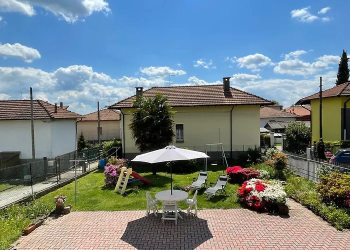Grandma\'S Garden House